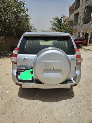 Toyota  Prado vx Année 2017 image 5