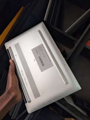 Dell xps i7 10th gen/ 16gb ram image 4