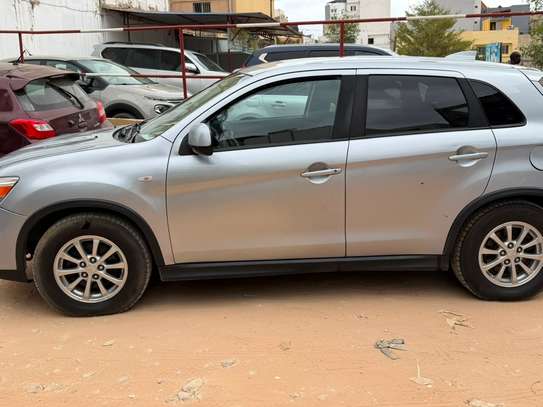 Mitsubishi outlandre image 10