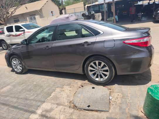 Toyota camry Hybride venant USA 2016 image 10