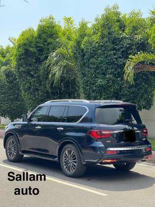 Infiniti QX80 SUV Bleu Nuit ANNÉE: 2024 image 11