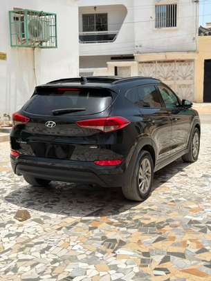 Hyundai Tucson image 6