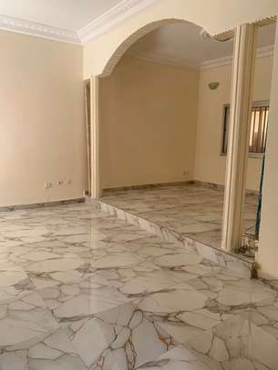 Appartement spacieux à Ouakam image 6