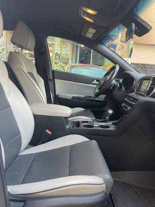 KIA SPORTAGE 2019 image 4