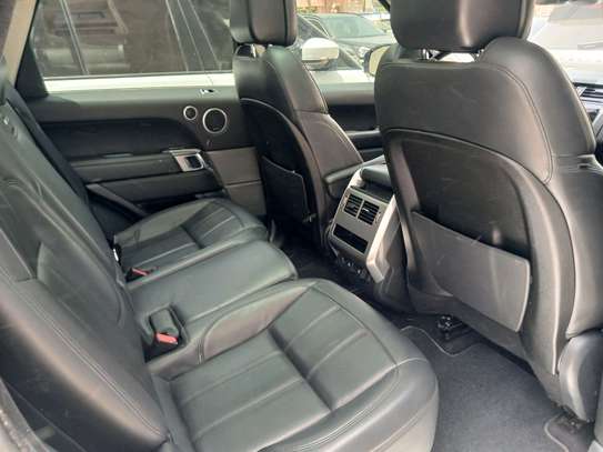 Ranger rover essence automatique image 3