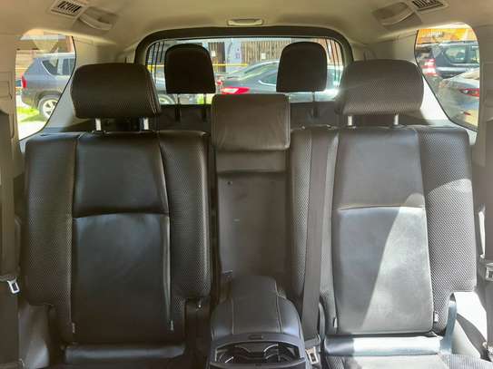 TOYOTA LAND CRUISER PRADO VX 2013 image 7