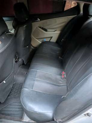 Kia optima 2012 full options image 6