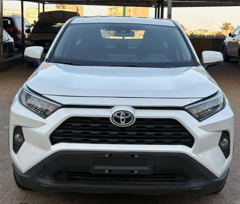 Toyota Rav 4 2021 image 6