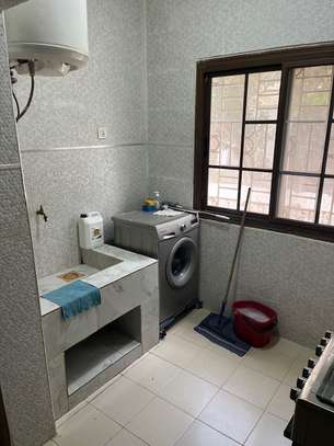 APPARTEMENT DE TYPE F4 MEUBLE A LOUER AUX ALMADIES image 13