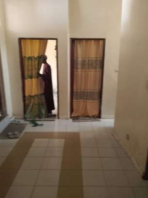 VILLA R+1 A VENDRE A KEUR MASSAR image 8