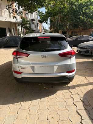 Hyundai tucson 2016 image 7