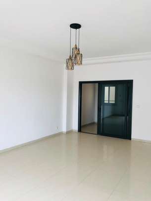 A louer  appartement F4 image 2