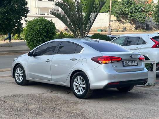 HYUNDAI K3 2018 image 8