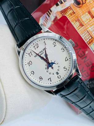 Montre Patek Philippe Authentique image 12