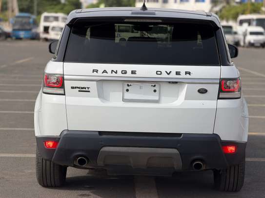 Ranger Rover sport image 5