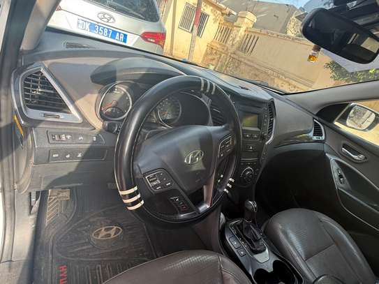 Hyundai Santafe 2013 image 3