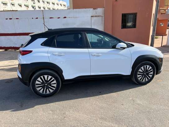 Hyundai kona limited image 13