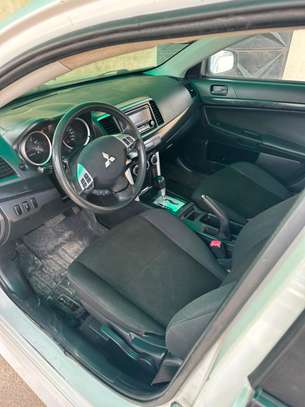 Mitsubishi  Lancer  *2016* image 5