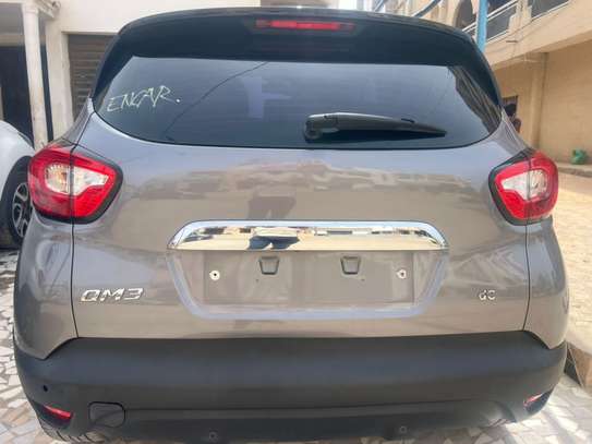 RENAULT QM3 2016/2017 image 10