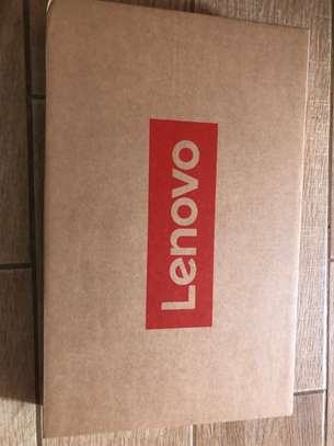 Lenovo V15 Gen 4 TOUT NEUF dans sa boîte image 4