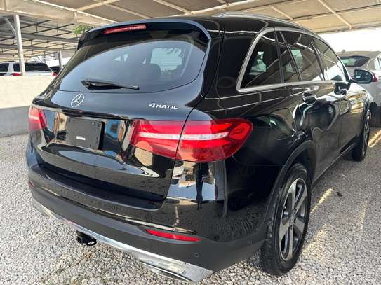 Mercedes Benz GLC 300 coupe image 3