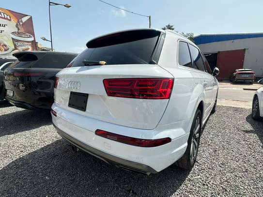 2019 AUDI Q7 image 6