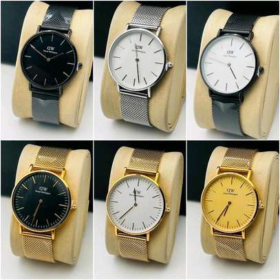 Montres de luxe authentique pour Femme dakar image 4