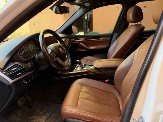 BMW X5 _2018 image 2