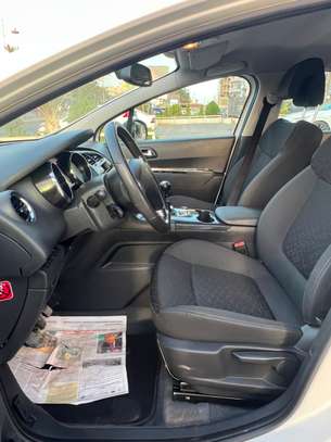 Peugeot 3008 2016 image 6