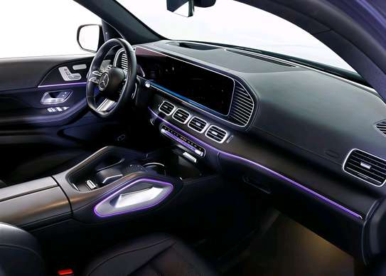 Mercedes-Benz GLS AMG 450 4MATIC 2025 image 6