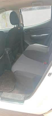 Mitsubishi L200 4x4 Blanc Pick-up Puissant image 5