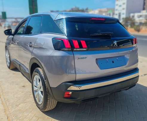 Peugeot 3008 SUV 2017 métallisé polyvalent image 7