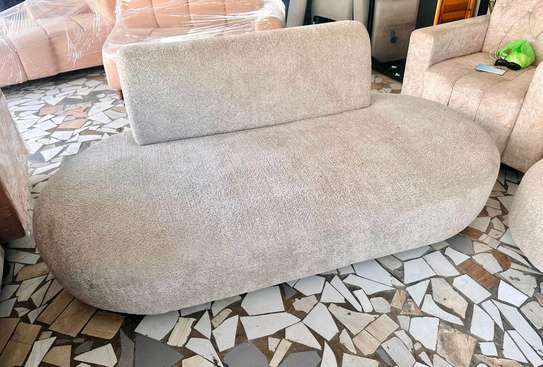 Mini salon beige 5 places design courbes modernes image 4