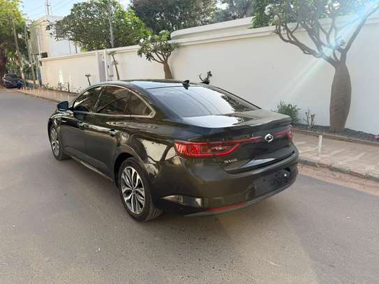 Renault *SM6* Année : *2017* image 2