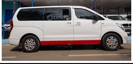 Hyundai Starex 2017 – Spacieux et Très Propre image 4