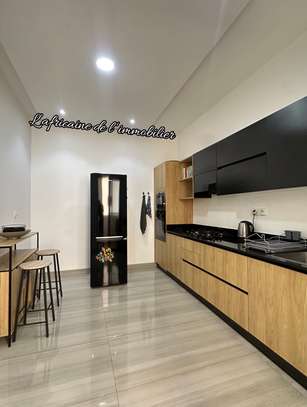 Appartement meublé à louer – Mermoz image 6
