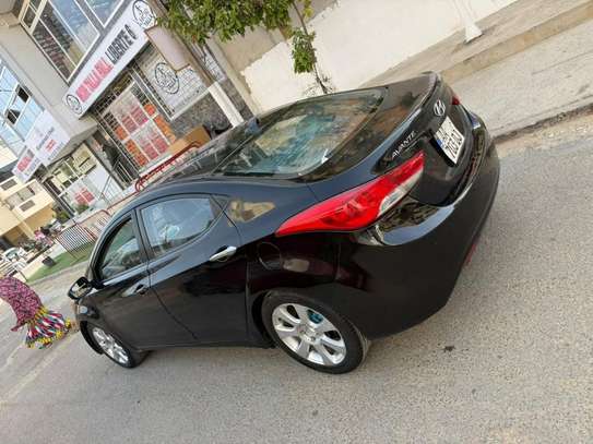 Hyundai Avante 2013 image 2