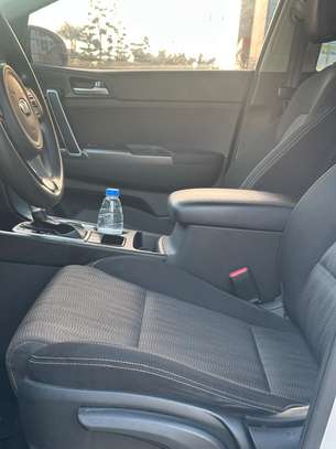KIA SPORTAGE 2019 image 5
