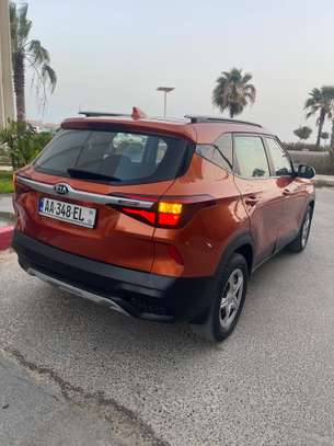 Kia Seltos 2021 boîte automatique Essence image 5