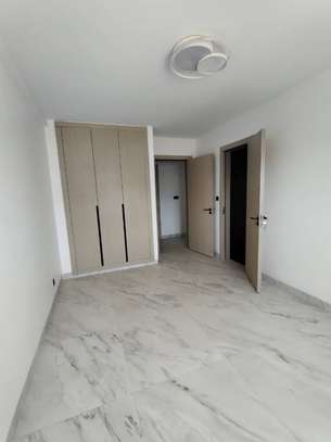 F4 neuf Almadies image 5