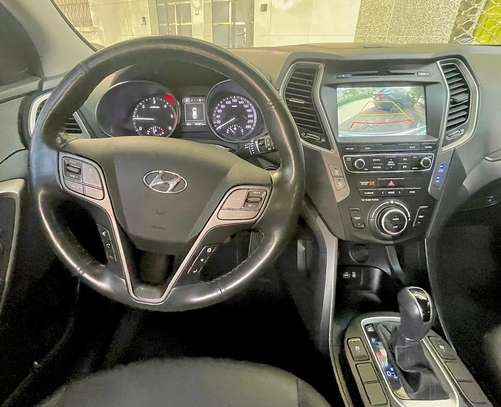 Hyundai SantaFe 2017 image 6