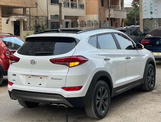 HYUNDAI TUCSON  ANNÉE 2017 image 10