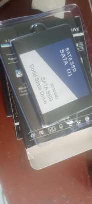 SSD SATA III 2,5" 3D NAND rapide et durable image 3