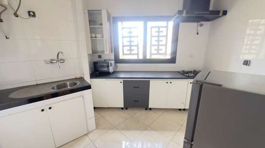 Appartement entièrement meublé à vendre à Liberté 1 image 3