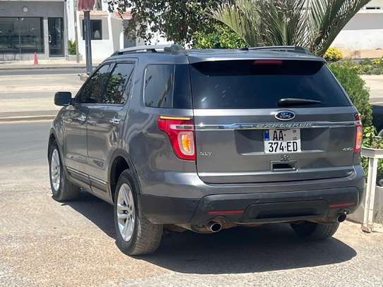 Ford explorer image 7