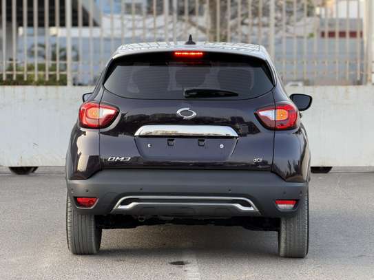 RENAULT QM3 2018 image 10