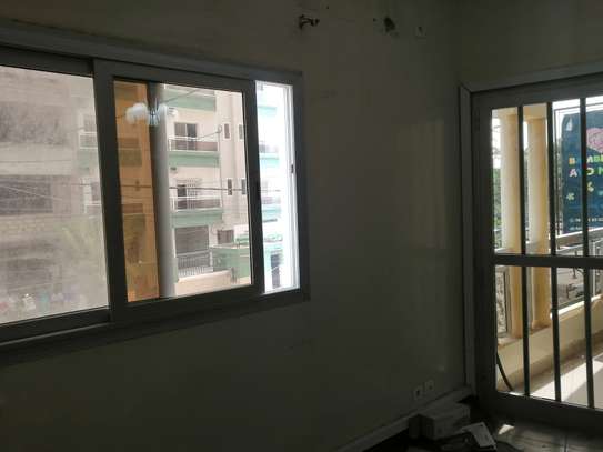 Appartement F3 pour bureau à louer à L6 ext image 12