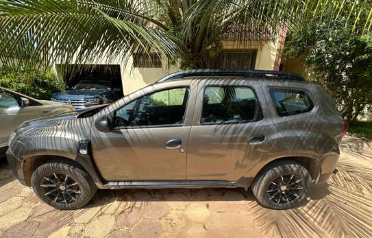 Vente de voiture d’occasion-Renault Duster image 5