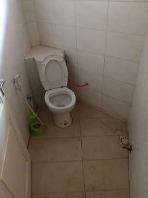 MAGASIN A LOUER A NGOR ALMADIES image 5