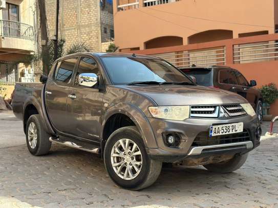 MITSUBISHI L200 2015 image 2